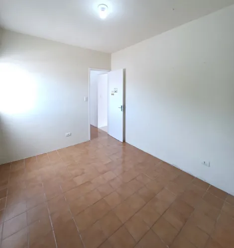 Imóvel com excelente localização no Afogados com 62,38m².

O apartamento dispõe de sala para dois ambientes, dois quartos, wc social, cozinha, área de serviço e 1 vaga de garagem.

Agende sua visita!