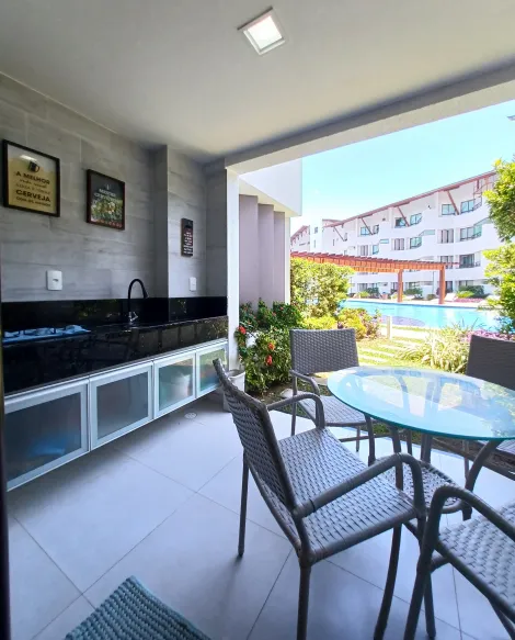 Excelente apartamento mobiliado localizado em Campas/Tamandaré, a apenas 250 metros da Praia do Carneiros.

o imóvel possui 51,83m² de área construída, varanda gourmet com acesso a piscina, sala para dois ambientes, um quarto, cozinha, banheiro, área de serviço e uma vaga de garagem. 

O condomínio dispõe de piscina adulto e infantil, espaço gourmet, espaço kids, academia, playground, gás encanado, portaria 24hrs e portão eletrônico. 

Agende sua visita!