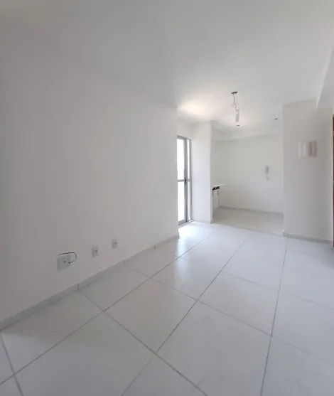 Excelente apartamento localizado em Paulista, com 56,40m² de área útil.

O imóvel possui varanda, sala para dois ambientes, dois quartos sendo um suíte, banheiro social, cozinha, área de serviço e uma vaga de garagem.

O edifício dispõe de campo de futebol, churrasqueira, academia, piscina, playground, salão de festas, salão de jogos e portaria 24hs.

Agende sua visita!