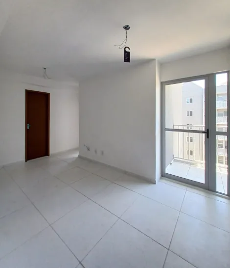 Excelente apartamento localizado em Paulista, com 56,40m² de área útil.

O imóvel possui varanda, sala para dois ambientes, dois quartos sendo um suíte, banheiro social, cozinha, área de serviço e uma vaga de garagem.

O edifício dispõe de campo de futebol, churrasqueira, academia, piscina, playground, salão de festas, salão de jogos e portaria 24hs.

Agende sua visita!