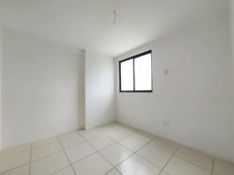 Excelente apartamento localizado no bairro da Torre, com 43,54m² de área útil. 

O imóvel possui sala para dois ambientes, 2 quartos sendo 1 suíte, 1 wc social, cozinha, área de serviço e 1 vaga de garagem coberta.

O edifício dispõe de salão de festas, academia, campo de futebol, churrasqueira, piscina, playground, lavanderia, pista de caminhada, bicicletário, câmeras de segurança, gás encanado, gerador, portaria 24h.

Agende sua visita!