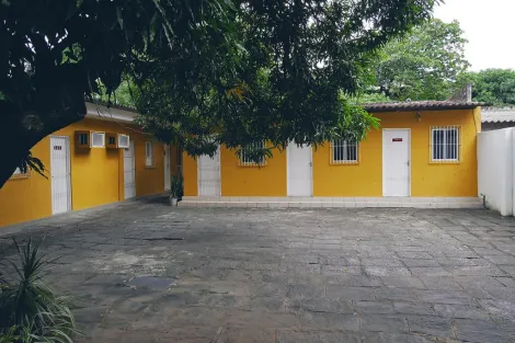 Excelente imóvel comercial com 2 pavimentos do bairro da Madalena.
O ponto conta com três salas no pavimento superior, cinco salas no pavimento inferior, três banheiros no total, dois terraços, uma copa, e quatro vagas de garagem descobertas.

Ótima localização, próximos de grandes vias de acesso da cidade, sendo ideal para vários tipos de atividades comerciais e corporativas.

Agende sua visita!