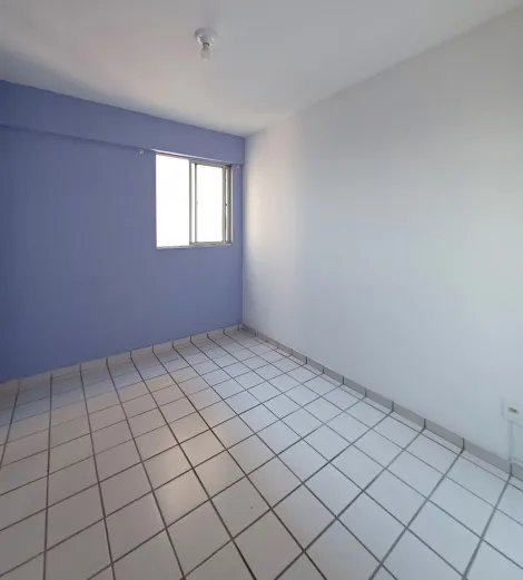 Apartamento com excelente localização em em Tejipió. 

O imóvel possui 56,71m², varanda, sala para dois ambientes, três quartos sendo um suíte, wc social, cozinha, área de serviço. 

Gás encanado, portaria. Agende sua visita!