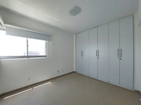 Excelente apartamento em Candeias com 150,00 m² de área útil.

O imóvel possui varanda, sala para dois ambientes, dois quartos sendo eles suítes, um closet, wc social, cozinha, área de serviço, duas vagas de garagem.

O edifício dispõe de salão de festas, salão de jogos, portaria, portão eletrônico, gás encanado e gerador.

Agende sua visita.