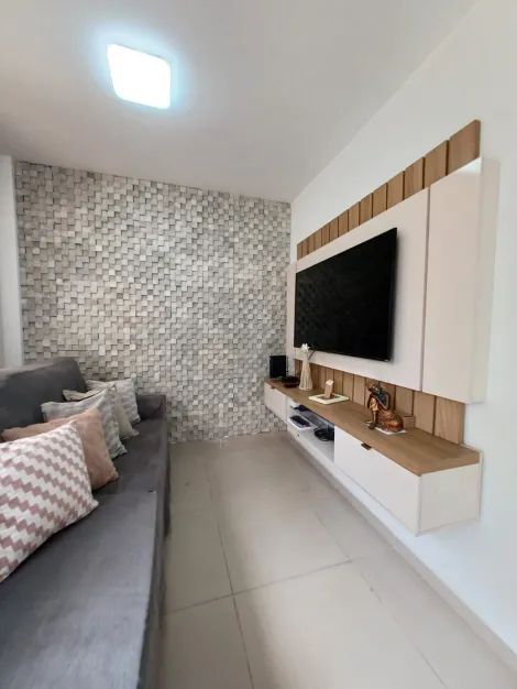 Excelente casa duplex em Casa Caiada! 

Imóvel possui com três quartos, sendo dois suítes, ideal para quem busca conforto e privacidade, ele conta com um banheiro, oferecendo praticidade no dia a dia. A cozinha é integrada à área de convivência, e a garagem proporciona comodidade para um carro. 

Para momentos de lazer, a casa possui uma churrasqueira privativa, perfeita para confraternizações com família e amigos. 

Localizada em uma região tranquila e de fácil acesso, esta residência é uma oportunidade única para quem busca qualidade de vida e segurança.
Agende sua visita!