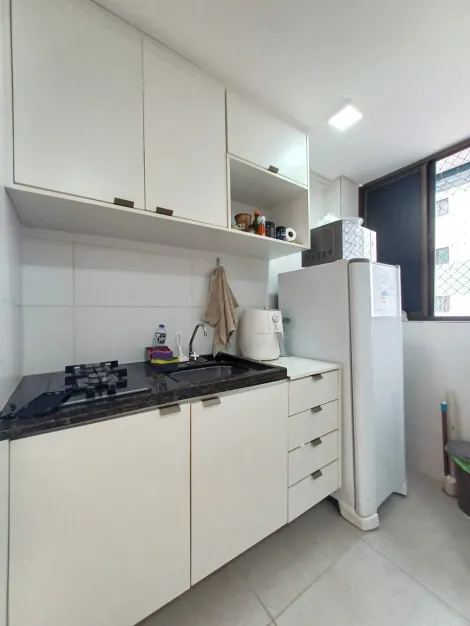 Flat com excelente localização em Boa Viagem.

O imóvel possui 25m², sala/quarto, wc social, cozinha e uma vaga de garagem.

O condomínio dispõe de piscina, salão de festa, portaria 24 horas, gás encanado. 


Agende sua visita!

*CONSULTAR REGULARIZAÇÃO DO IMÓVEL*