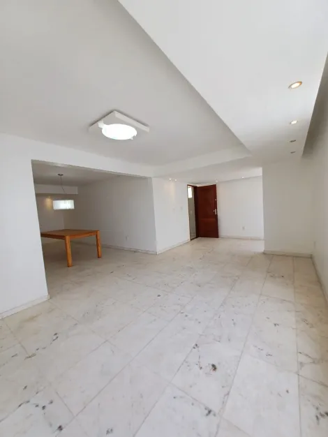 Excelente apartamento localizado em Piedade com 156,71m².

O imóvel possui varanda, sala para dois ambientes, 3 quartos sendo 1 suite com varanda , 1 banheiro social, quarto e banheiro de serviço, área de serviço e 1 vaga de garagem coberta

O edifício dispõe de Câmeras de segurança, Portão eletrônico.

Agende sua visita!


*Consultar Regularização*