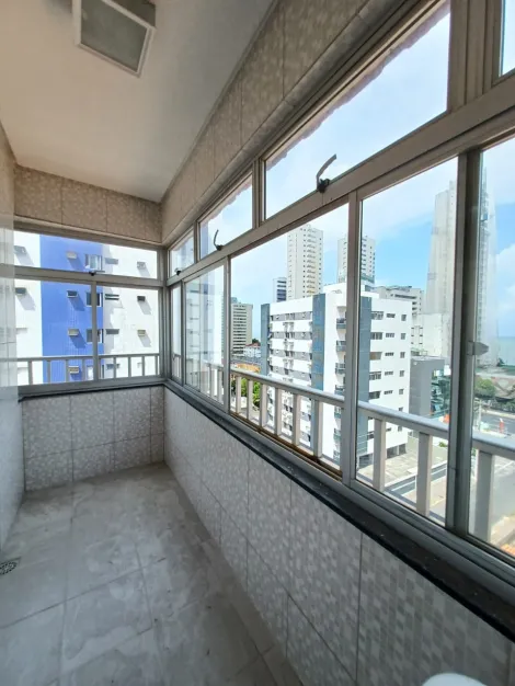 Excelente apartamento localizado em Piedade com 156,71m².

O imóvel possui varanda, sala para dois ambientes, 3 quartos sendo 1 suite com varanda , 1 banheiro social, quarto e banheiro de serviço, área de serviço e 1 vaga de garagem coberta

O edifício dispõe de Câmeras de segurança, Portão eletrônico.

Agende sua visita!


*Consultar Regularização*